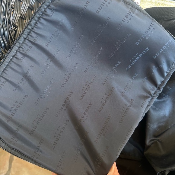 Burberry - Picture 4 of 10